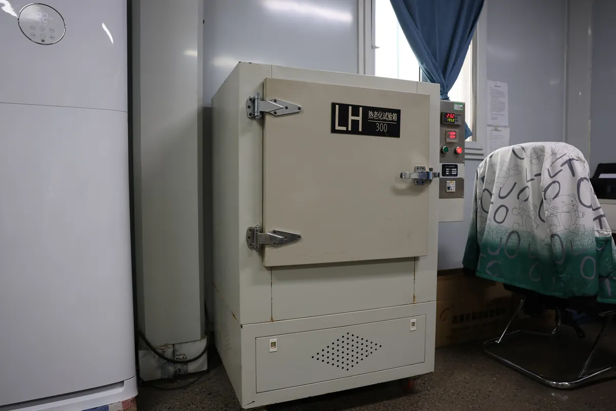Thermal ageing test oven used to condition XLPE insulation and PVC sheath samples before tensile testing